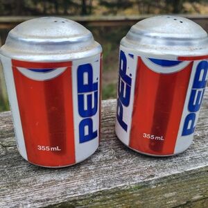 Retro Pepsi can salt and pepper shakers